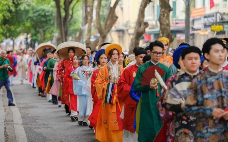 Việt Phục: Lan tỏa nét đẹp truyền thống trong thế giới hiện đại