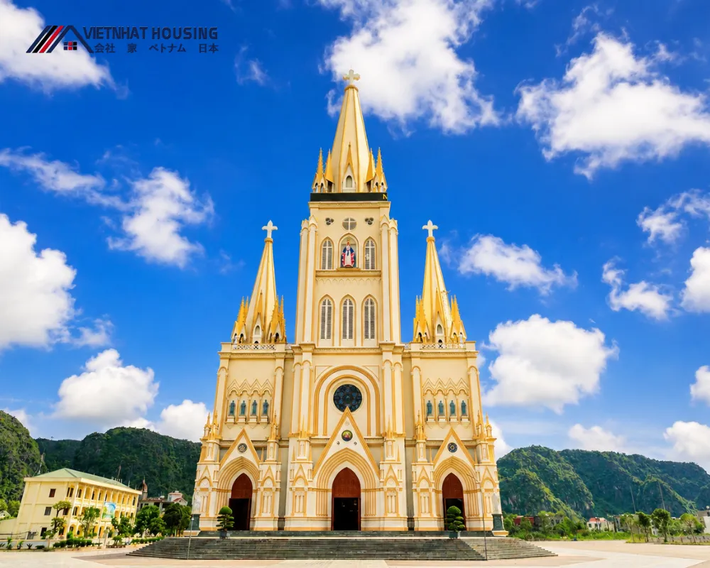Nhà Thờ Lắp Ghép Phong Cách Châu Âu Cổ Điển
